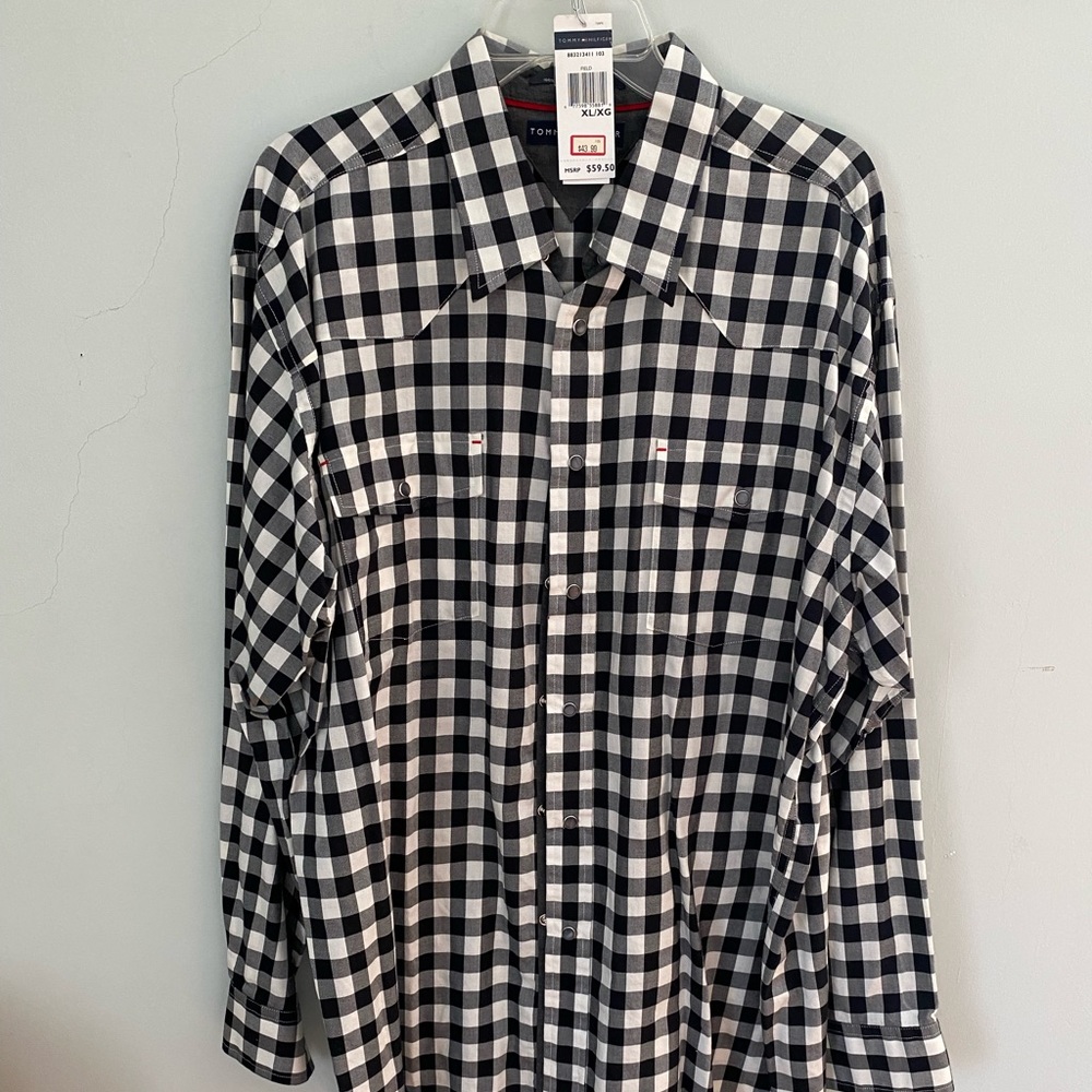 Tommy Hilfiger XL snap up shirt never worn